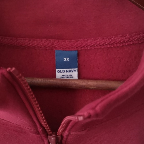 New With Tags Women's Old Navy Red Sweatshirt Size 3X w Front Pocket - Picture 2 of 7
